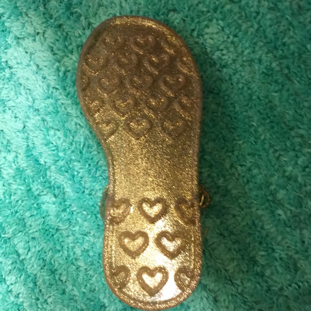 Shoes - Picture 3 of 4